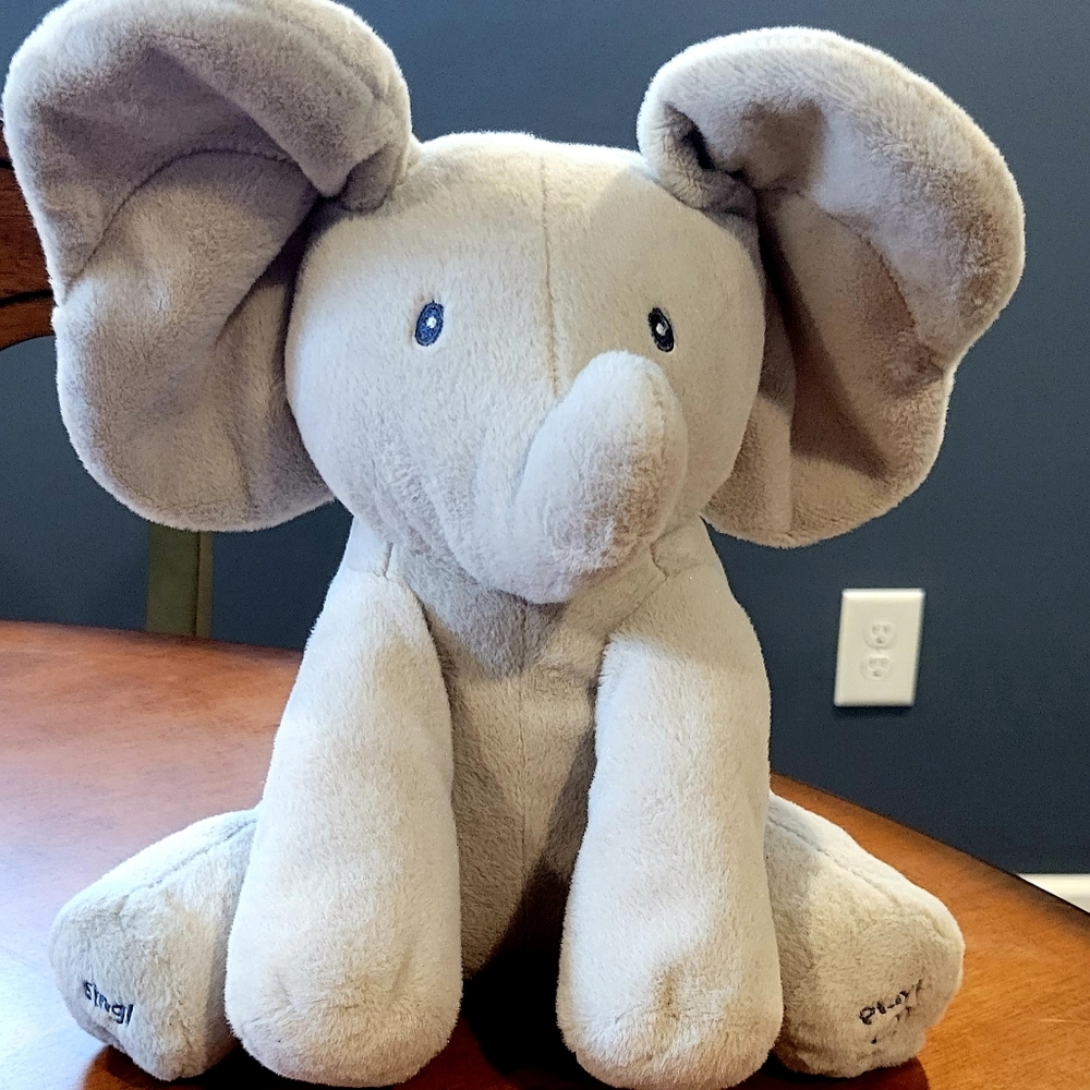 Peek a boo elephant